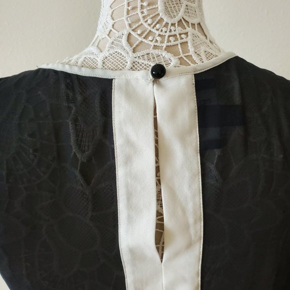 BCX Sheer Blouse Tank 8323 - Picture 6 of 10